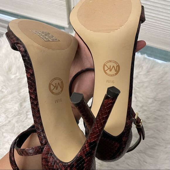 MICHAEL Michael Kors Purple Brandy Ava Snakeskin Leather Sandals Size: US 9.5M - Picture 7 of 10